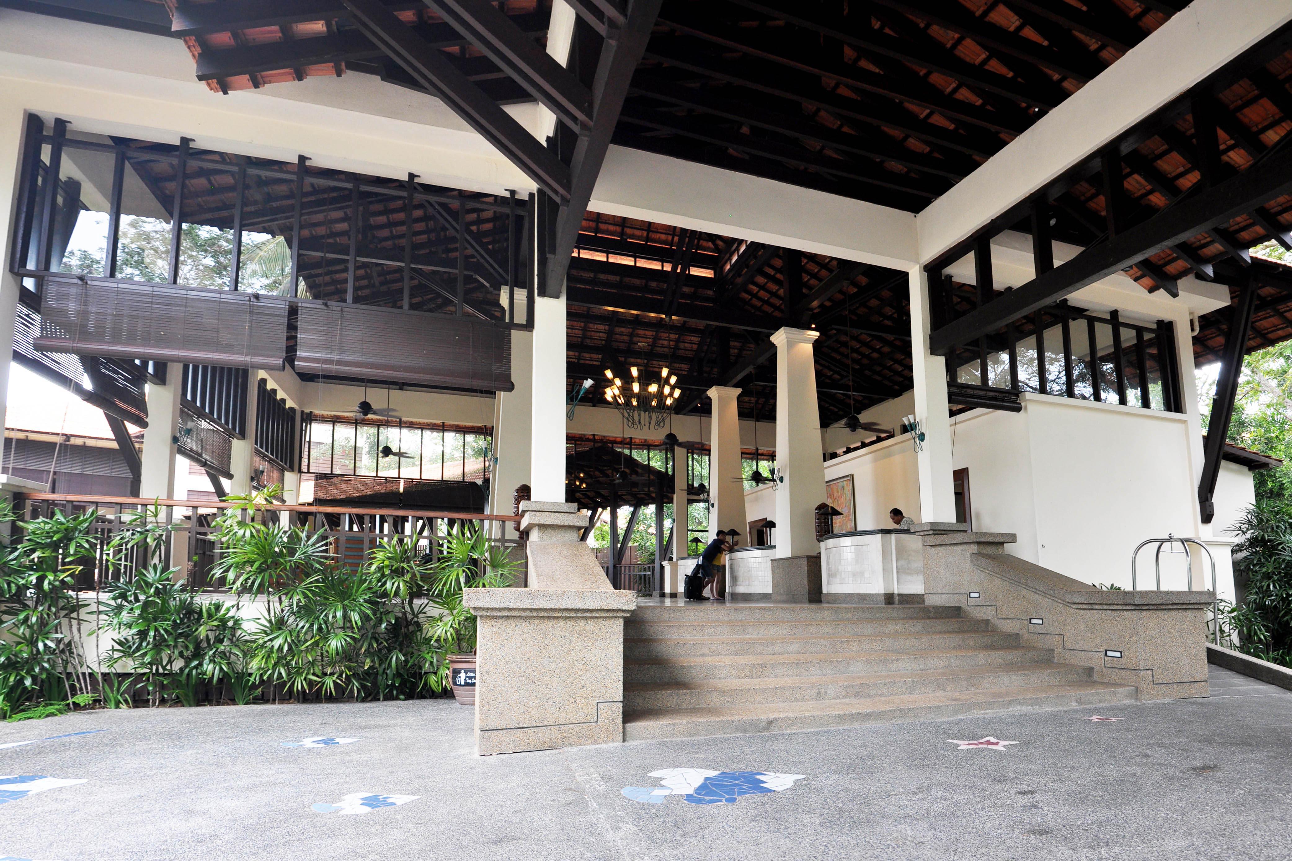 Avillion Port Dickson Hotel Bagian luar foto The lobby of the hotel