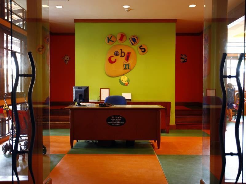 Avillion Port Dickson Hotel Bagian luar foto Reception area