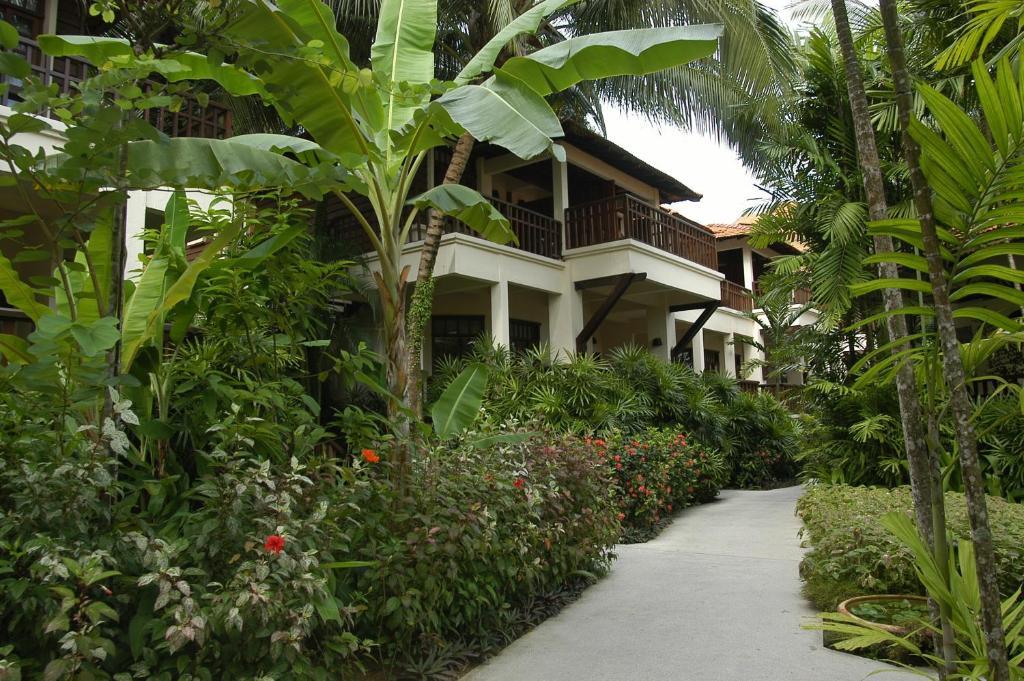 Avillion Port Dickson Hotel Bagian luar foto The E and O Hotel